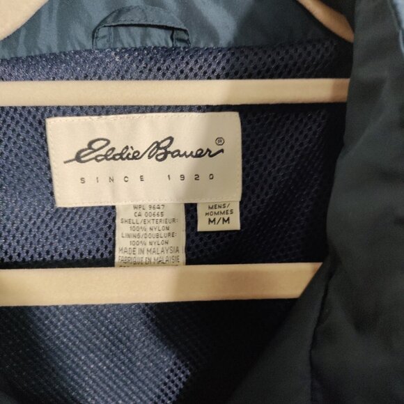 Vintage Eddie Bauer Men’s Windbreaker Jacket Hide Away Hood Navy Medium - Picture 3 of 6